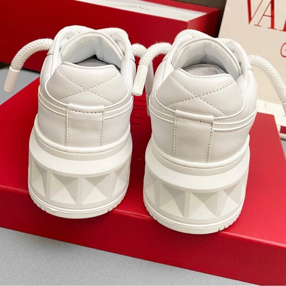 Valentino Women's Elegant White Sneakers - Picture 5 of 5